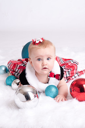 Christmas MiniSession | www.ShaunaRaesPhotography.com