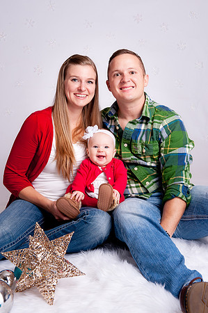 Christmas MiniSession | www.ShaunaRaesPhotography.com