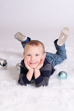 Christmas MiniSession | www.ShaunaRaesPhotography.com