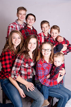 Christmas MiniSession | www.ShaunaRaesPhotography.com