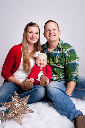 Christmas MiniSession | www.ShaunaRaesPhotography.com
