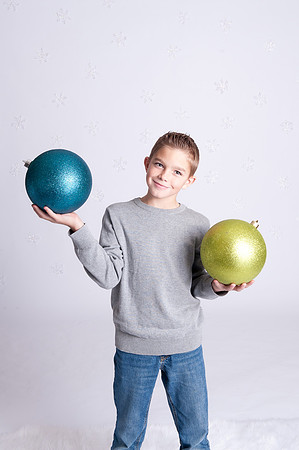 Christmas MiniSession | www.ShaunaRaesPhotography.com