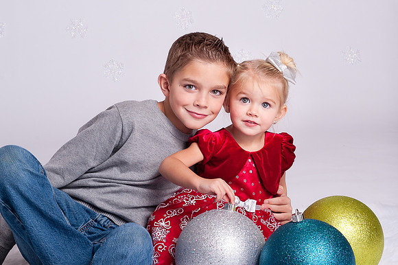 Christmas MiniSession | www.ShaunaRaesPhotography.com