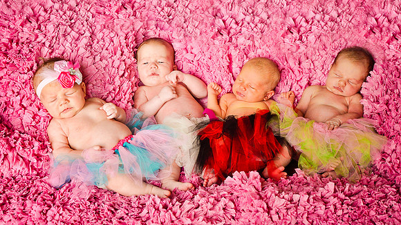 Newborns | www.ShaunaRaesPhotography.com