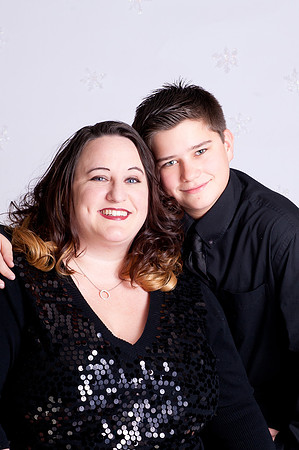 Christmas MiniSession | www.ShaunaRaesPhotography.com