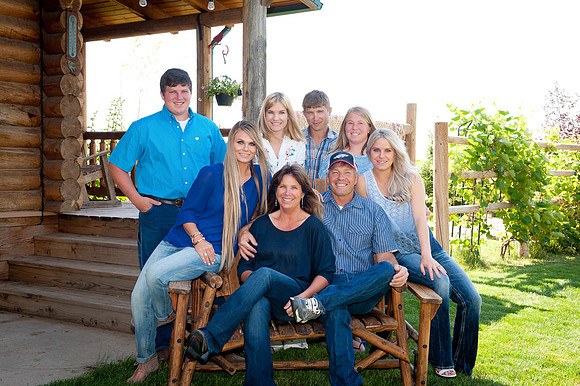 Family | www.ShaunaRaesPhotography.com