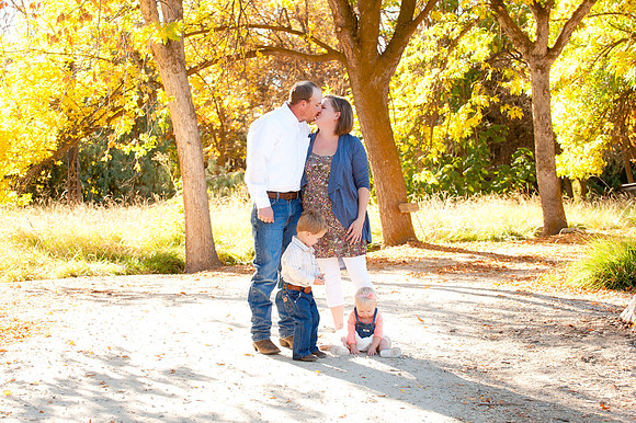 Family | www.ShaunaRaesPhotography.com